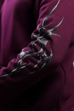 ⁦Purple Night Strike Hoodie⁩ - الصورة ⁦2⁩